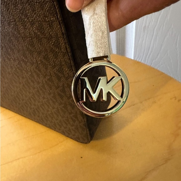 Michael Kors Brown Travel Large Messenger Bag - Picture 5 of 6